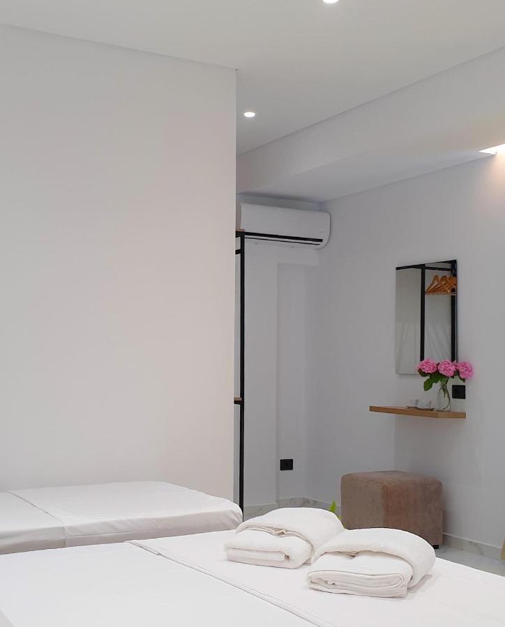 Vila Mia Sarandë Exterior foto